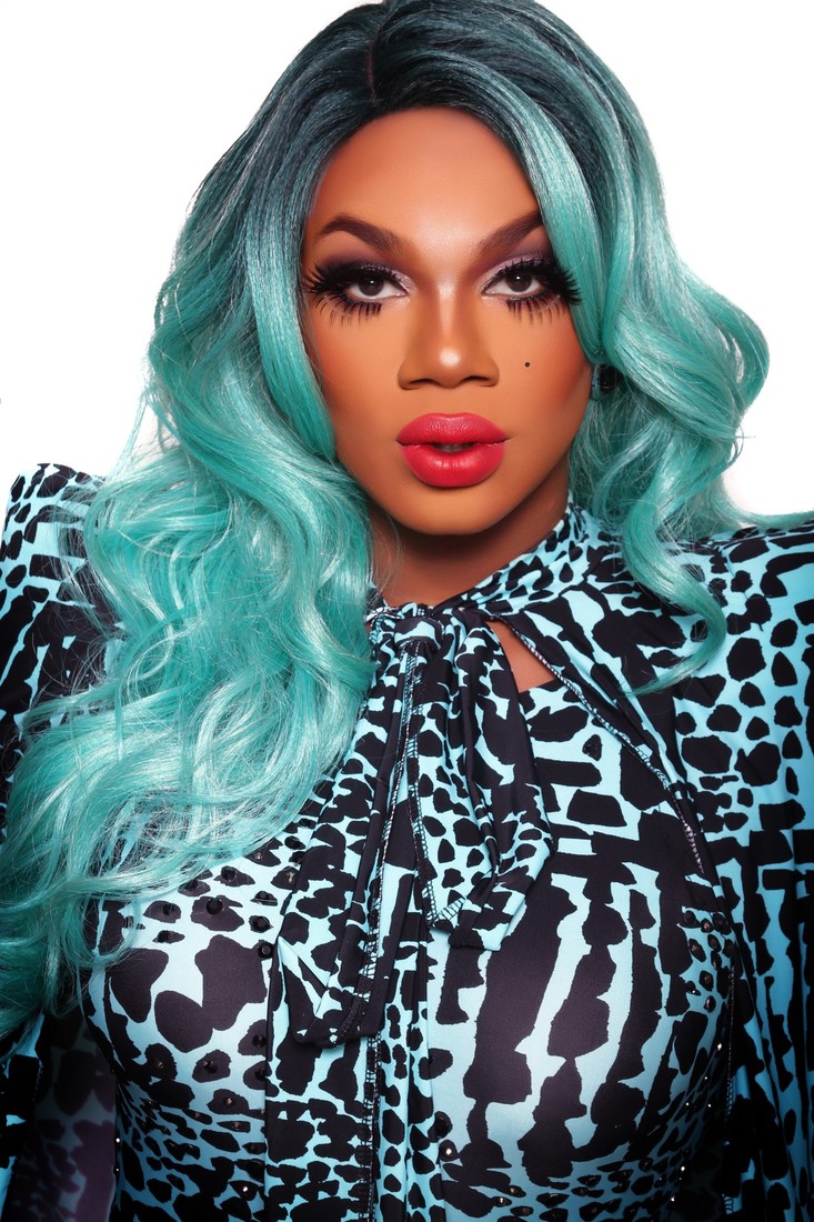 Chi Chi DeVayne Launches Holiday Tour Before RuPaul Drag Race All Stars   43246 129743 