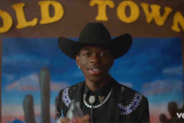 Lil Nas X Makes History As First Openly Gay Artist To Win At The CMA Awards