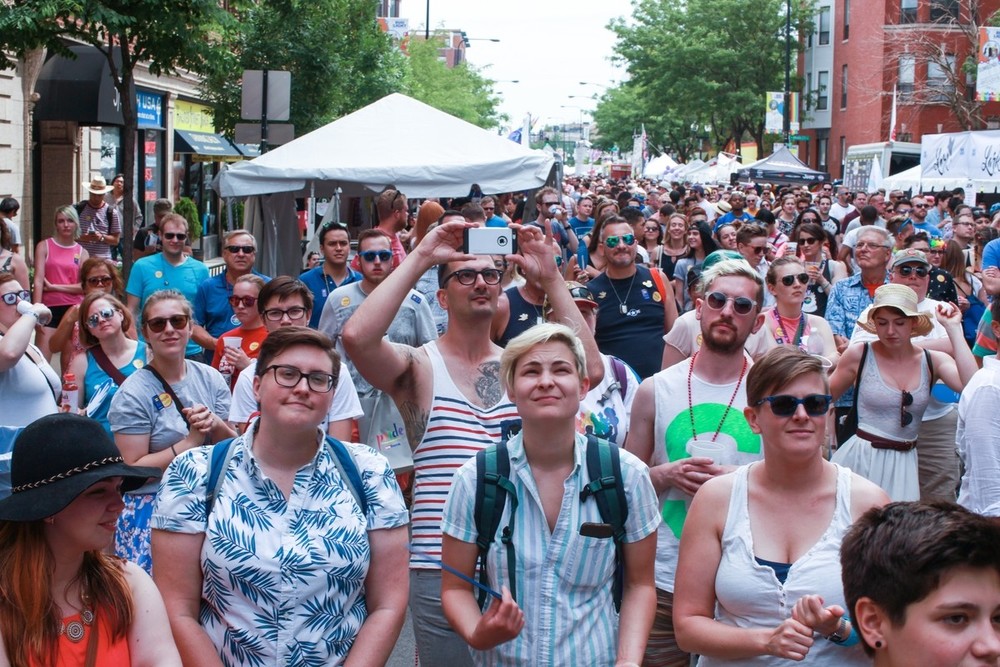 Chicago Pride Fest 2016 kicks off